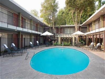 Holiday Inn Express Sacramento Convention Center, An Ihg Hotel Buitenkant foto